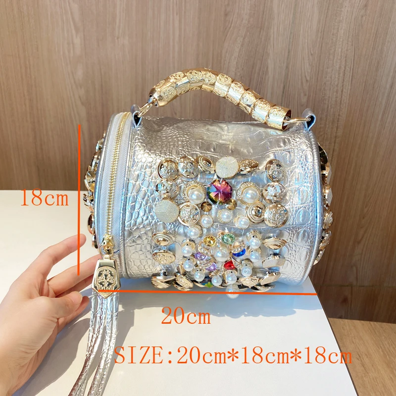 sac à main de luxe de styliste pour femme, sacoche à bandoulière, seau argenté, oreiller perlé, fait à la main, décontracté