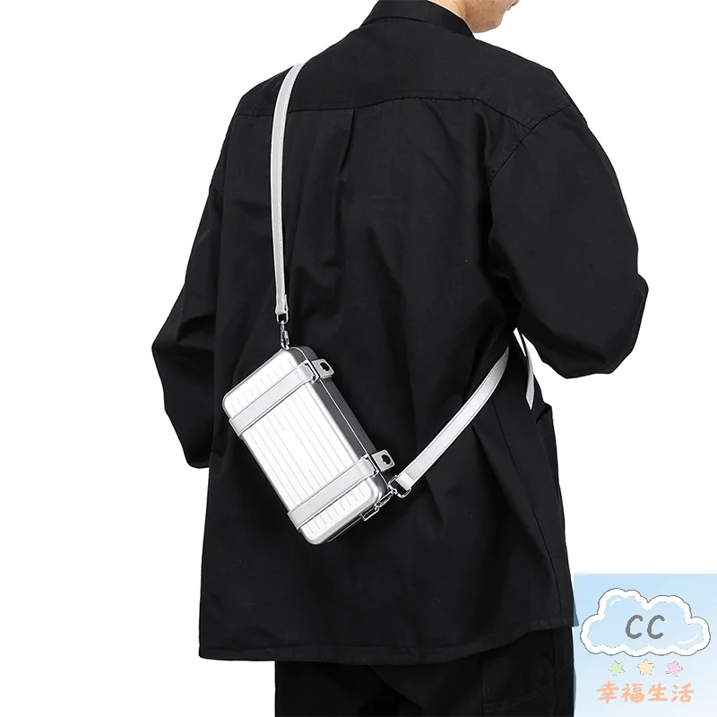 sac à main classique et élégant en forme de bagage rigide : cadeau de sac à bandoulière au design créatif