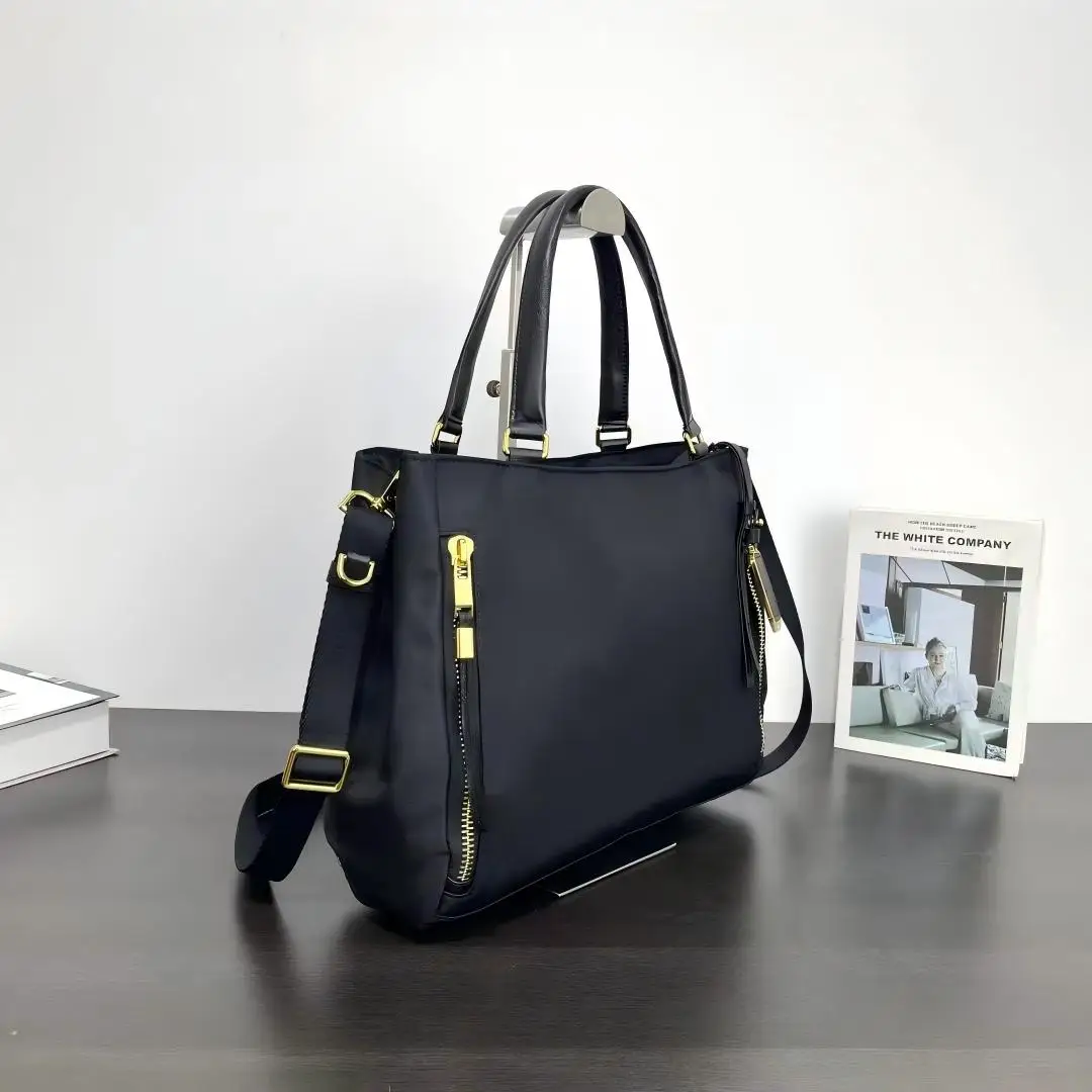 sac fourre tout pour femme, sac à bandoulière léger et spacieux, sac à main polyvalent pour un usage quotidien, sac de transport à la mode.