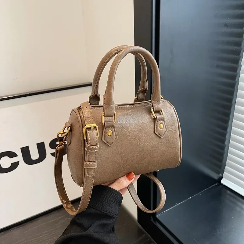 Femmes Vintage Boston sac décontracté mode bandoulière femmes Style britannique poignée supérieure Simple femme sac à bandoulière pour fille Femmes Vintage Boston sac décontracté mode bandoulière femmes Style britannique poignée supérieure Simple femme sac à bandoulière pour fille