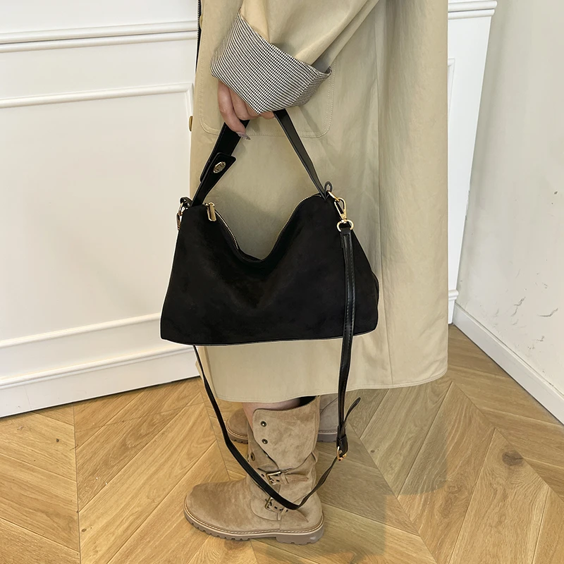 sac à main en cuir pour femmes, fourre tout de luxe classique de styliste, fourre tout élégant pour un usage urbain quotidien