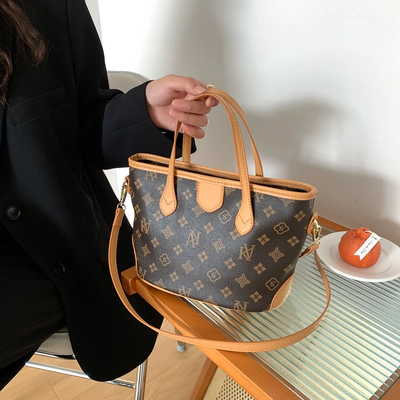 sac fourre tout de marque de luxe pour femmes, sac à main à bandoulière en cuir, sac à bandoulière de styliste populaire pour femmes