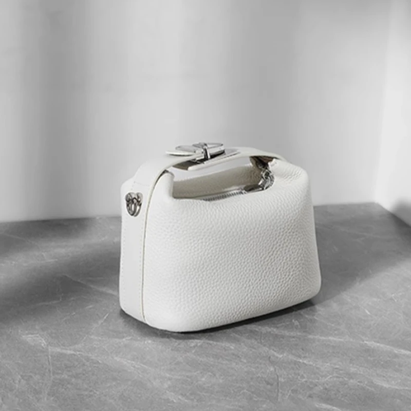 sac à main de luxe en cuir véritable pour femme, cuir de vachette mars, serrure argentée, petit sac initié, tendance, haute qualité, nouveau, mode 2025