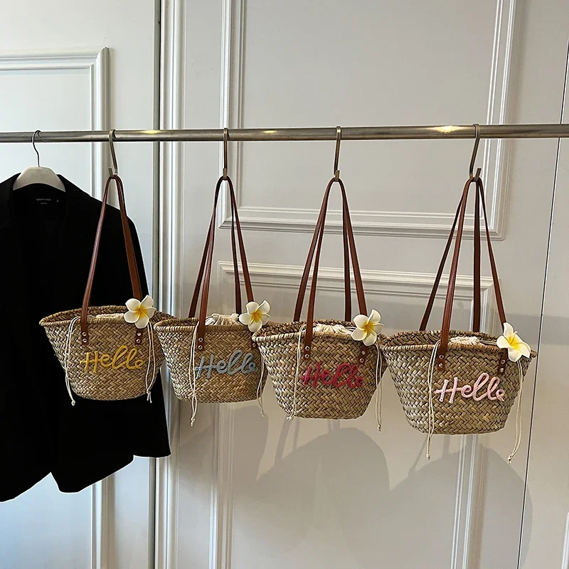 sac de paille de styliste pour femmes, sac à main tissé à la main en rotin, sac à bandoulière de plage d'été, panier de shopping, 2024