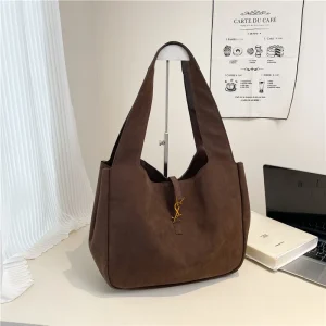 Sac fourre-tout rétro Chic 2025, sac à main de Style panier structuré pour femmes, sac à bandoulière à Texture mate, sac de transport spacieux pour tous les jours