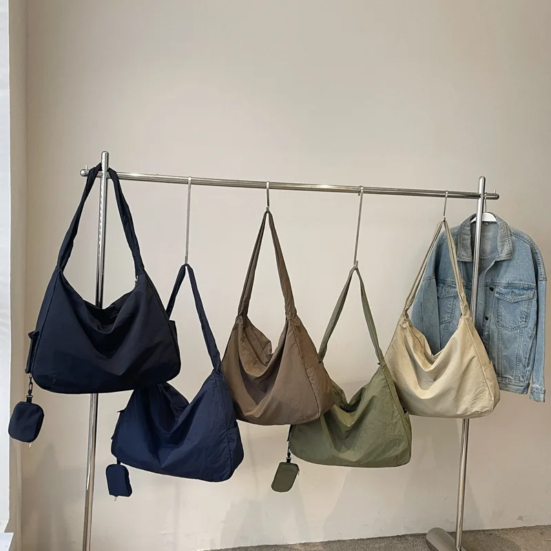 grand sac à main pour femmes, sac à bandoulière en toile de luxe de styliste, fourre tout en tissu, marques tendance 2025, grande femme