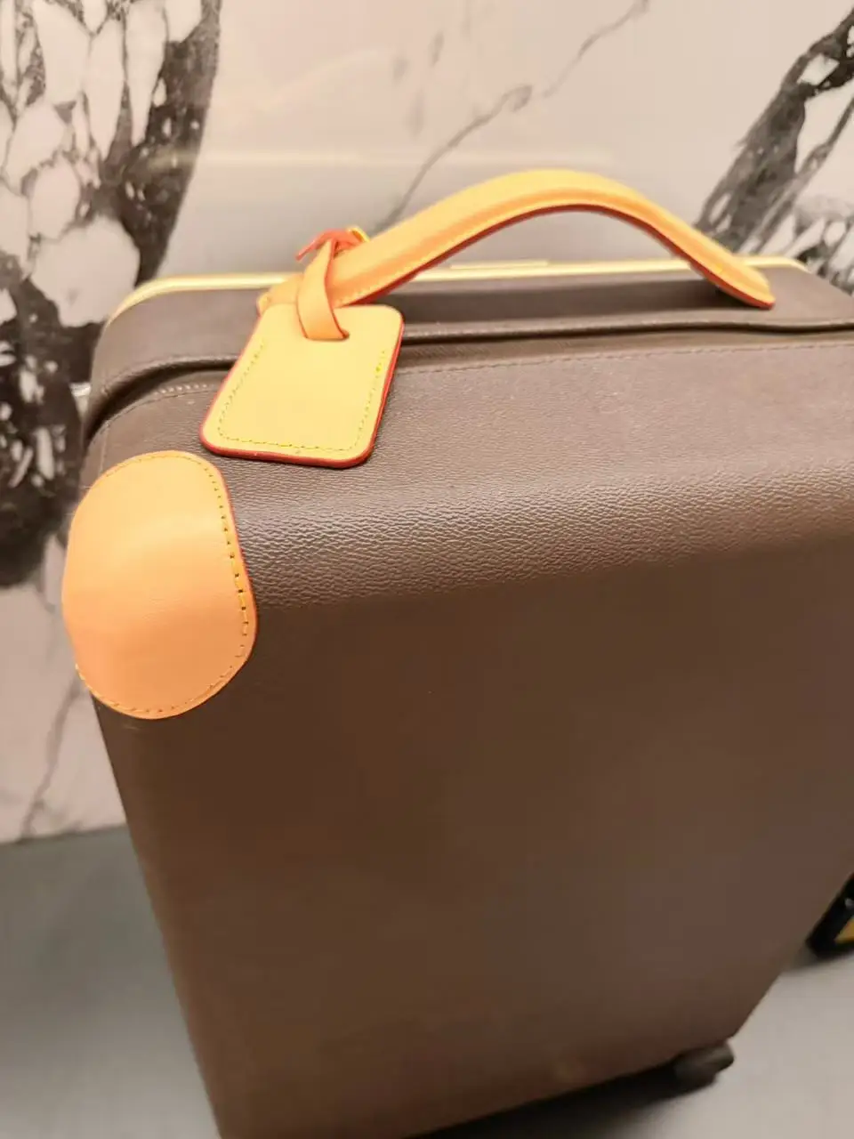 nouvelle valise de voyage de cabine de luxe de 20 pouces avec logo tendance chariot à roulettes bagages marque originale boîtier de chariot classique sur roues