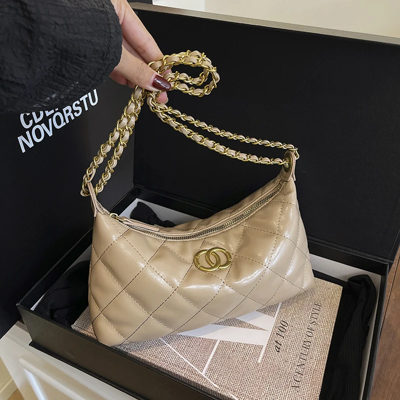 sac à bandoulière en cuir de luxe pour femmes, design classique élégant par un célèbre styliste, choix populaire, spacieux et élégant