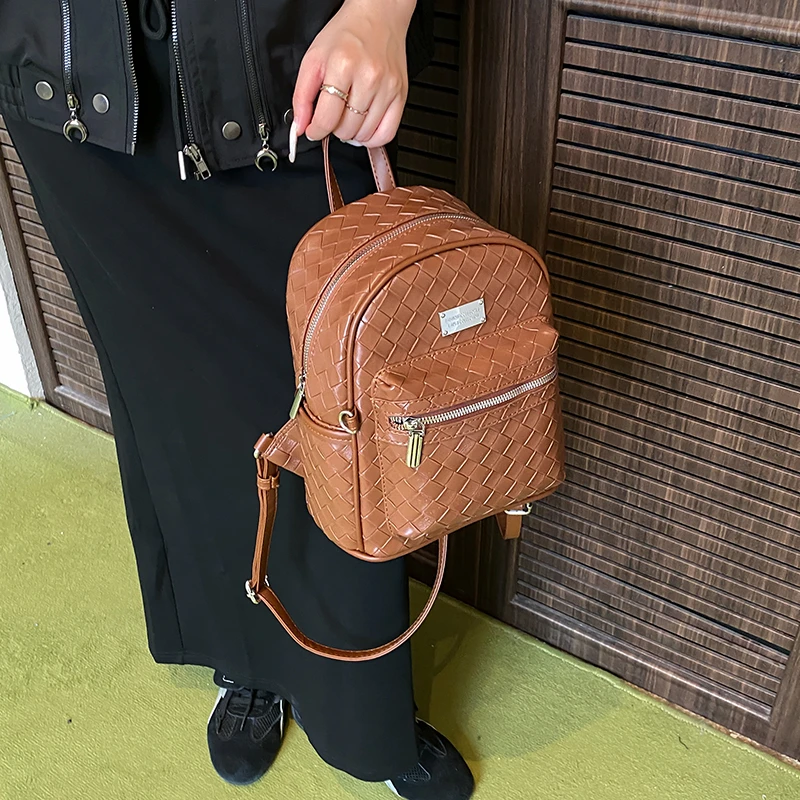 sac à main en cuir pour femmes, fourre tout de luxe de styliste, fourre tout élégant pour tenues modernes et tendance