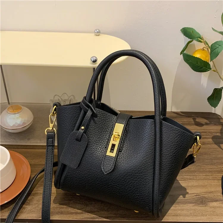 nanfeng paris chic sac fourre tout femmes 2024 printemps été nouveau sac à main haut de gamme sensation banlieue unique épaule inclinée sac croisé