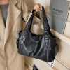 Sac à main de luxe pour femmes, sac à bandoulière rétro européen et américain, Texture de couleur unie, grande capacité, sac de voyage d’affaires et de transport Sac à main de luxe pour femmes, sac à bandoulière rétro européen et américain, Texture de couleur unie, grande capacité, sac de voyage d’affaires et de transport