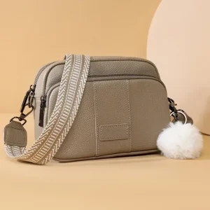 100% Sac de messager en cuir véritable femmes mode Style femme Sac à main avec large bandoulière de luxe ampoule de cheveux Sac à bandoulière 100% Sac de messager en cuir véritable femmes mode Style femme Sac à main avec large bandoulière de luxe ampoule de cheveux Sac à bandoulière