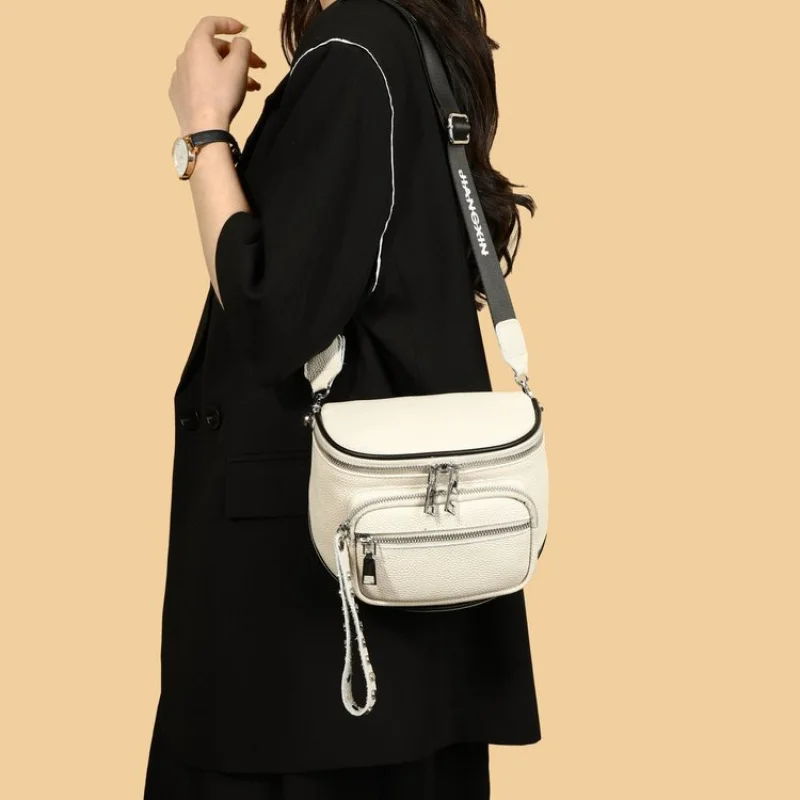 sac à main en cuir élégant pour femmes, marque de luxe haut de gamme, classique, à la mode, accent élégant, sac tendance 