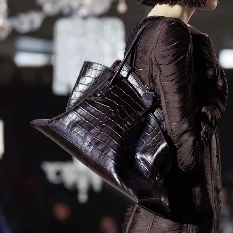 sac fourre tout de luxe pour femmes, marque de mode, haut de gamme, simple, grande capacité, sac à main irrégulier en cuir de haute qualité, sac à bandoulière de banlieue