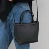 Sacs à main en cuir pour femmes, petit fourre-tout de styliste, sac à bandoulière simple pour les déplacements quotidiens, paquet sous les aisselles en bandoulière Sacs à main en cuir pour femmes, petit fourre-tout de styliste, sac à bandoulière simple pour les déplacements quotidiens, paquet sous les aisselles en bandoulière