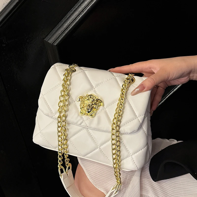 sac à bandoulière tendance pour femmes, design élégant, matériau doux, intérieur spacieux confortable, idéal pour un usage quotidien, sorties