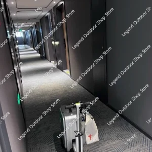 Valise électrique, 20 pouces SE3S noir, une valise électrique rétractable de 20 pouces est une valise à main intelligente pour les voyages de cyclisme