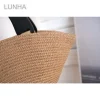 sac à main tissé en paille en forme de chapeau pour femmes, fourre tout de plage d'été, sac seau en paille de blé fait à la main pour les voyages de vacances