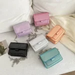 Sac fourre-tout en cuir pour femmes, fourre-tout de luxe à la mode, célèbre styliste classique élégant, bandoulière Chic embellissement, sac de banlieue ​