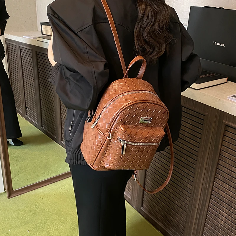 sac à main en cuir pour femmes, fourre tout de luxe de styliste, fourre tout élégant pour tenues modernes et tendance
