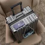 Valise à roulettes de grande valeur pour hommes et femmes, valise rigide à roulettes, grande capacité, étui d’embarquement de voyage silencieux, nouvelle mode