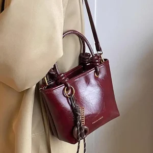 Sacs à bandoulière à poignée supérieure avec pendentif pour femme, sac à main rouge, créateur de marque de luxe, mode initiée, fourre-tout, E27 Sacs à bandoulière à poignée supérieure avec pendentif pour femme, sac à main rouge, créateur de marque de luxe, mode initiée, fourre-tout, E27