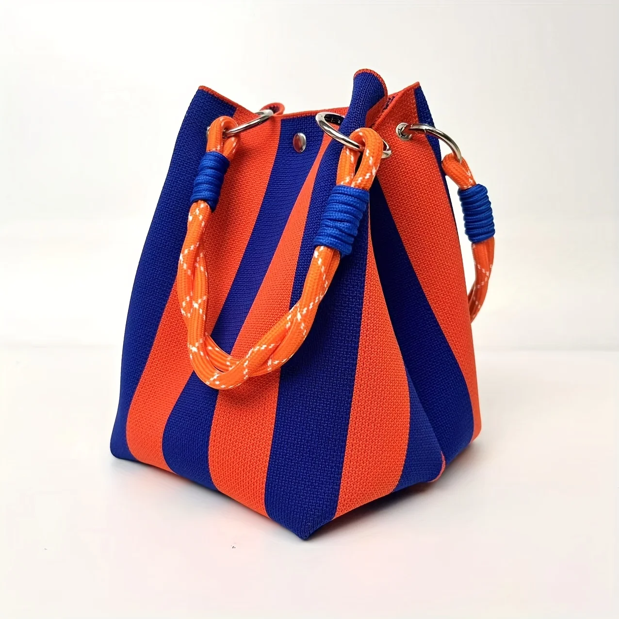 [bac à main vintage] sac à main vintage en tricot floral | 2025 nouveau fourre tout rétro de couleurs mélangées avec fermeture à fermoir sécurisée, polyester durable