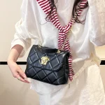 Sac à bandoulière tendance pour femmes, Design élégant, matériau doux, intérieur spacieux confortable, idéal pour un usage quotidien, sorties