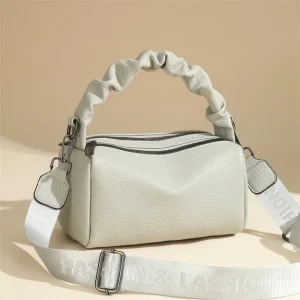 Sac à main pour femme en cuir imprimé Jaguar avec Paris tendance, spacieux, doux, aspect moderne au quotidien ​