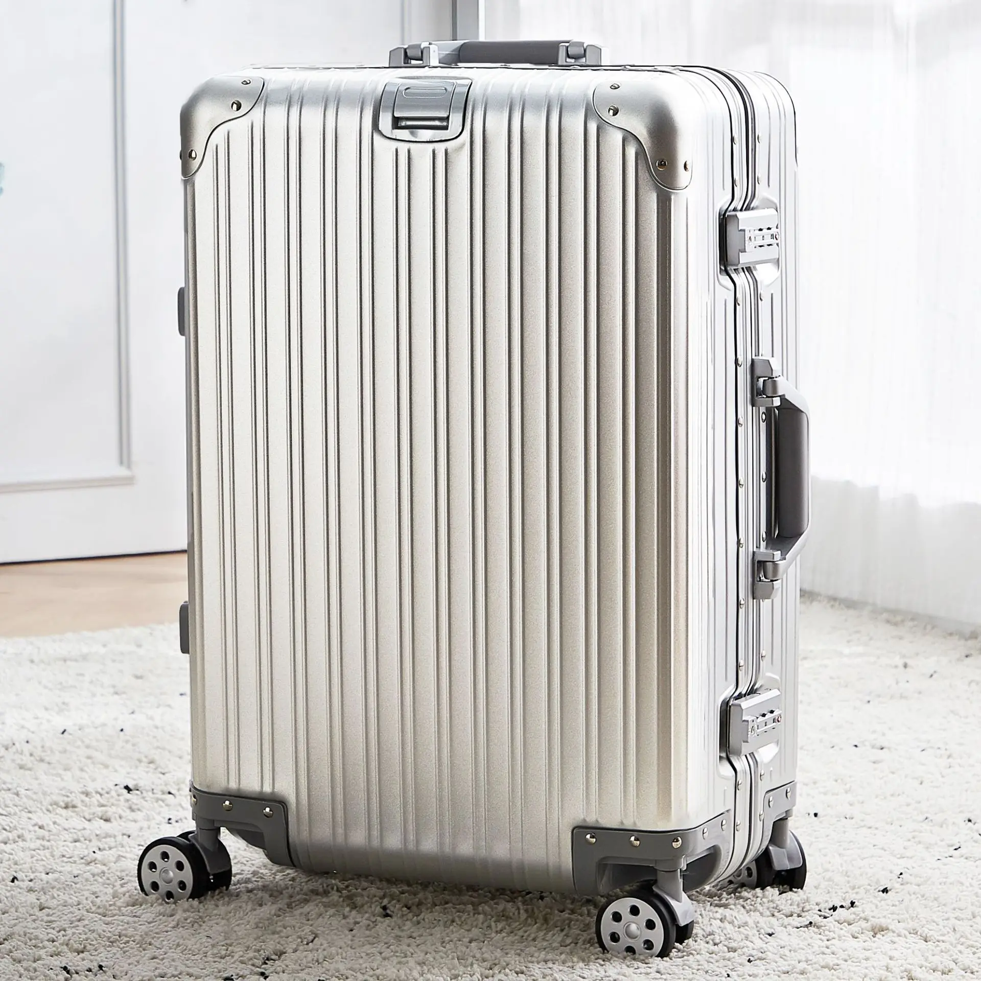 Valise à roulettes d’affaires en aluminium, valise voyage en métal, bagage à main, cabine de voyage, 20 po, 24 po, 100% po, 28/30 Valise à roulettes d’affaires en aluminium, valise voyage en métal, bagage à main, cabine de voyage, 20 po, 24 po, 100% po, 28/30