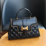 Sac à main luxueux et élégant pour femmes, nouvelle mode 2021, broderie rhombique de haute qualité, sac à main exquis, design de niche, atmo haut de gamme