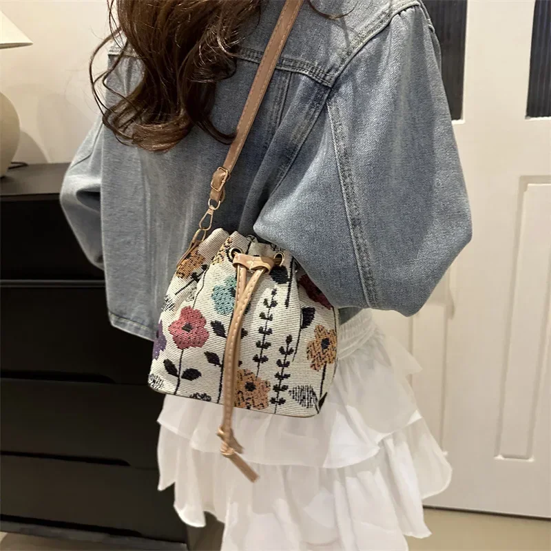 sac seau en tissu de lin pour femmes, sac à bandoulière de style ethnique floral, sac à bandoulière de luxe de styliste