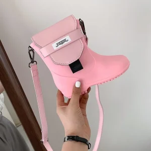 Sac à bandoulière en PVC nouveau sac à bandoulière créatif en forme de botte tridimensionnelle pour femmes 2025 sac pour femmes à la mode de Style de vente chaude