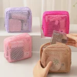 Sac à cosmétiques en maille carrée portable, sac de rangement cosmétique pour rouge à lèvres avec fermeture éclair, sac de rangement personnalisé polyvalent, étui étudiant mignon