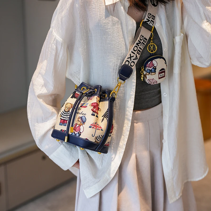mode femmes sac à bandoulière sac seau pour femmes 2025 femmes dessin animé ours léger luxe polyvalent bandoulière femmes sac à main