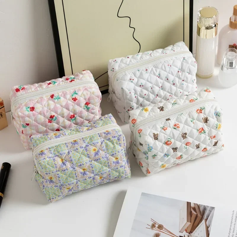sacs de maquillage floraux matelassés, fermeture éclair, imprimé mignon, organisateur de rangement de fleurs, accessoire de maquillage, trousse de toilette, grand sac à cosmétiques pour femmes