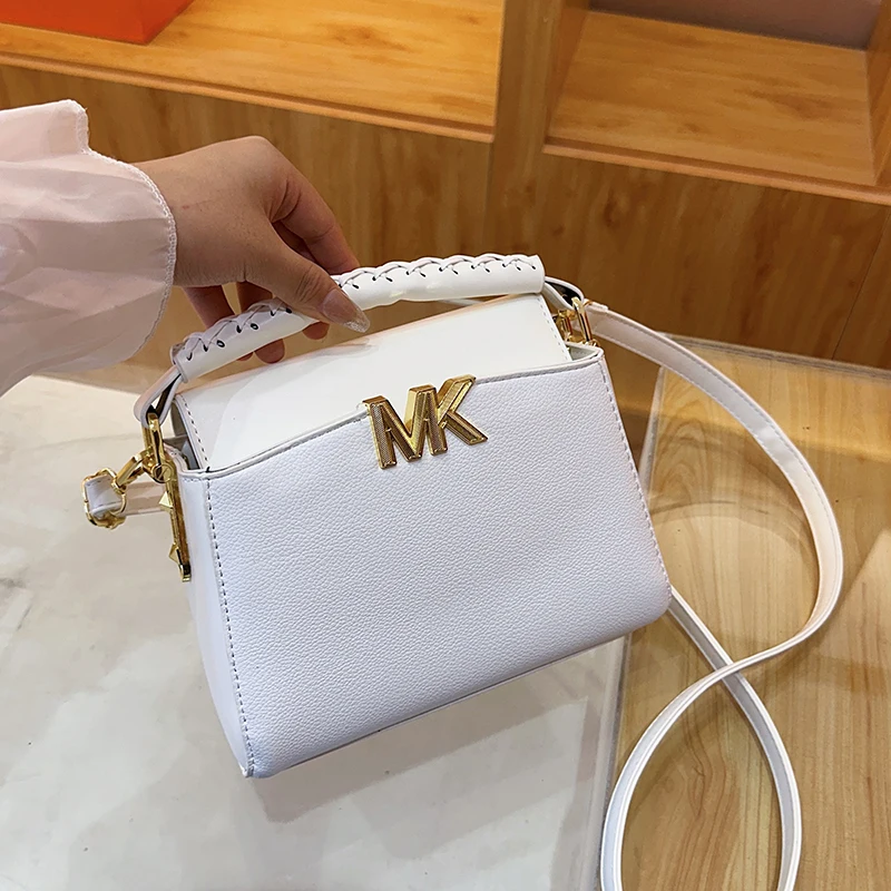 sac fourre tout en cuir de marque de luxe pour femmes, sac à main classique élégant de style à bandoulière par des célèbres dames de styliste
