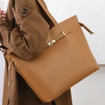 2025 nouveau sac fourre-tout pour femmes, sac à main Simple de couleur unie, sac décontracté polyvalent à la mode, sac à bandoulière de Shopping de banlieue