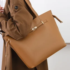 2025 nouveau sac fourre-tout pour femmes, sac à main Simple de couleur unie, sac décontracté polyvalent à la mode, sac à bandoulière de Shopping de banlieue 2025 nouveau sac fourre-tout pour femmes, sac à main Simple de couleur unie, sac décontracté polyvalent à la mode, sac à bandoulière de Shopping de banlieue