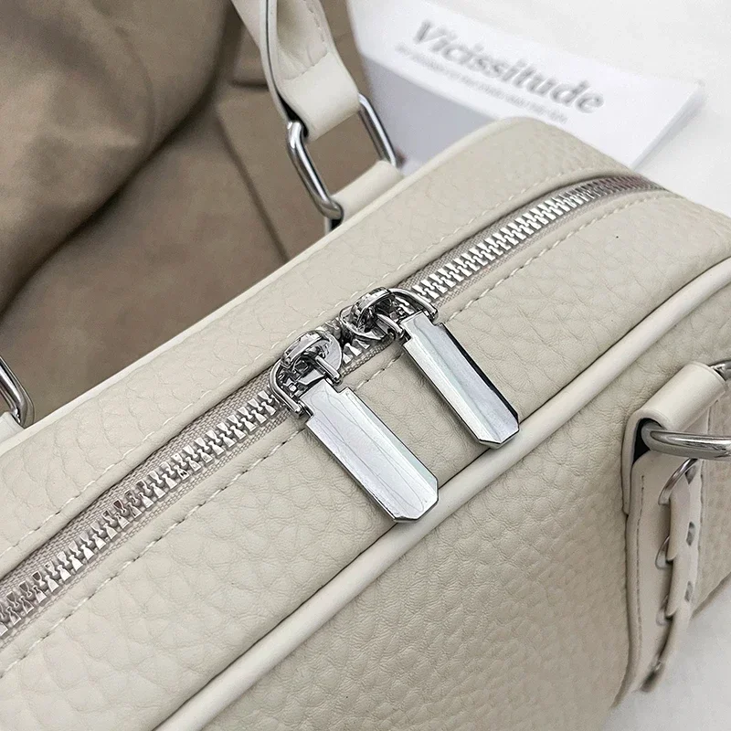 sac fourre tout populaire pour femmes, en cuir durable, collection de marques de luxe, célèbre influence de styliste pour un style chic