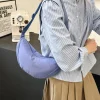 sac à bandoulière hobo crescent, sac à bandoulière compact chic pour femmes, sac à main demi lune léger de couleur unie
