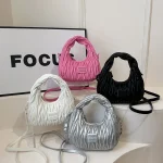 Sac messager élégant pour femmes en cuir, conception à bandoulière et à bandoulière, sac à main de luxe classique et élégant pour dames