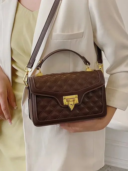 "2025 sac de messager design femmes diamant carré sac à bandoulière luxe petit sac à main polyvalent mode sac à bandoulière"