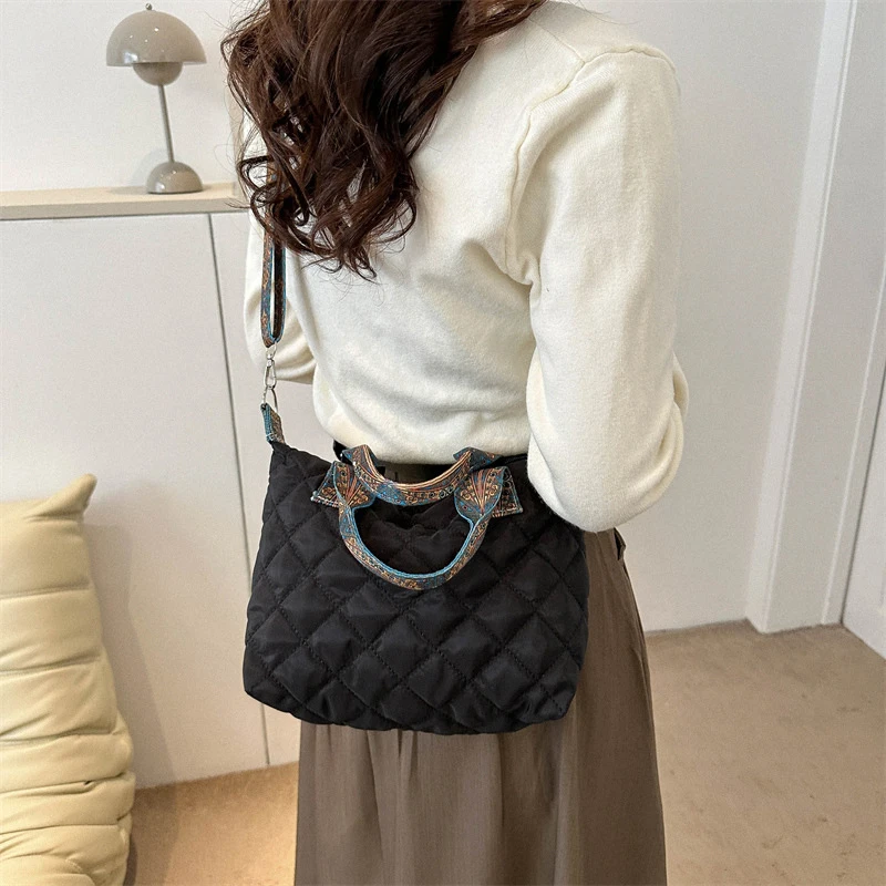 grands sacs à main fourre tout pour femmes, design de luxe, sacs à bandoulière de marque de styliste, sac décontracté matelassé rembourré pour femmes
