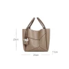 sac fourre tout automne et hiver nouvelle texture de cuir à la mode et polyvalent pour les déplacements, grand sac de grande capacité, sac à aisselles pour femmes
