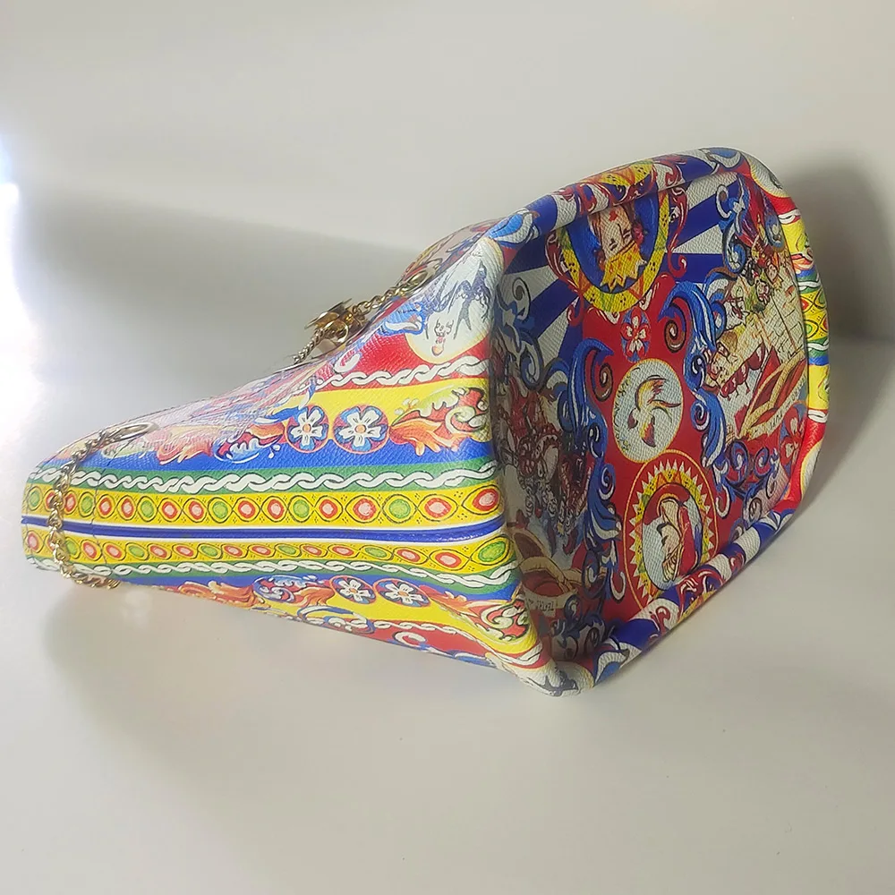 sac seau décontracté de grande capacité pour femmes, sac à bandoulière de luxe avec chaîne, nouvelle collection 2024