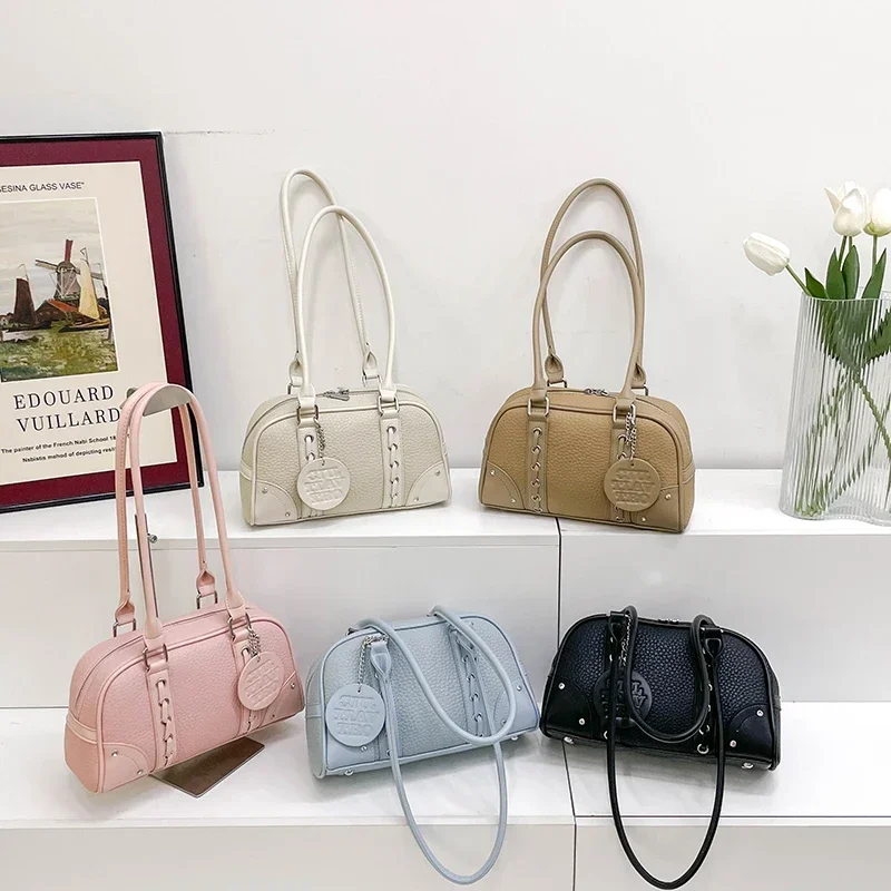 sac fourre tout populaire pour femmes, en cuir durable, collection de marques de luxe, célèbre influence de styliste pour un style chic