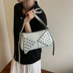 Sac à bandoulière de luxe pour femmes, fabriqué en cuir fin, avec un Look quotidien populaire, classique, élégant et Vintage ​