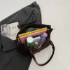 sac fourre tout en daim pour femmes avec poche intérieure, sac sous les bras vintage de grande capacité, sac à bandoulière de couleur unie pour le travail et les voyages