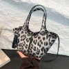 sac à poignée supérieure pour femmes, sac hobo imprimé léopard, sacoche tendance en cuir pu pour le travail, les voyages et les achats